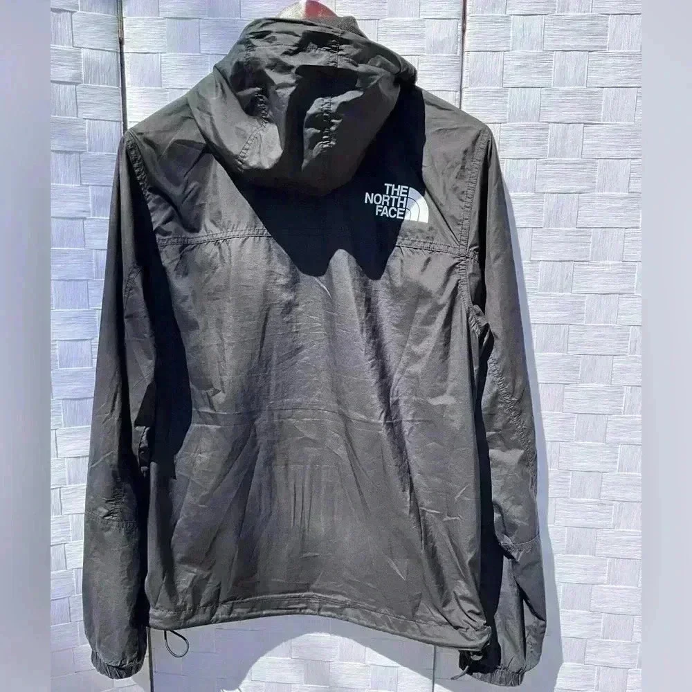 The North Face Men’s Size Small Black Hydrenaline Wind Jacket Good Condition